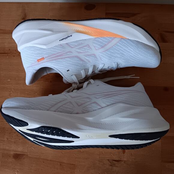 ASICS Womens Versablast 4 White Light Ube 1012B775 Size 10 Running Shoes - Picture 6 of 13